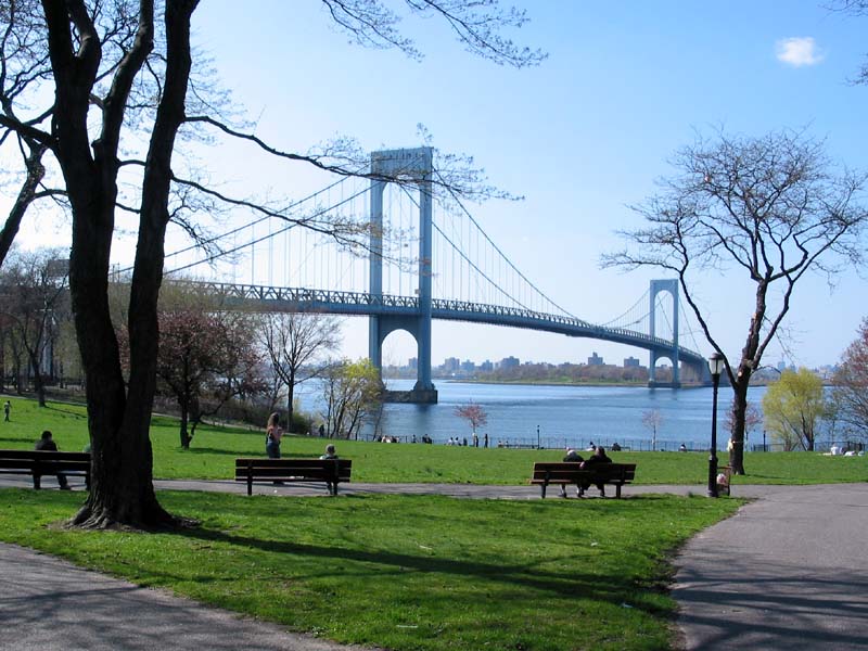 The image “http://www.wirednewyork.com/bridges/bronx_whitestone_bridge/whitestone_bridge_francis_lewis_park_27apr03.jpg” cannot be displayed, because it contains errors.