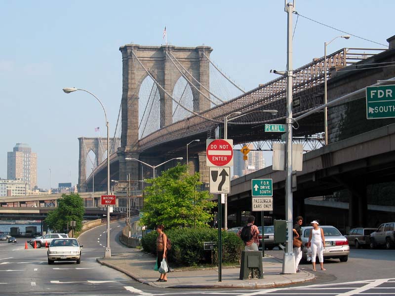 brooklyn_bridge_manhattan_4july03.jpg