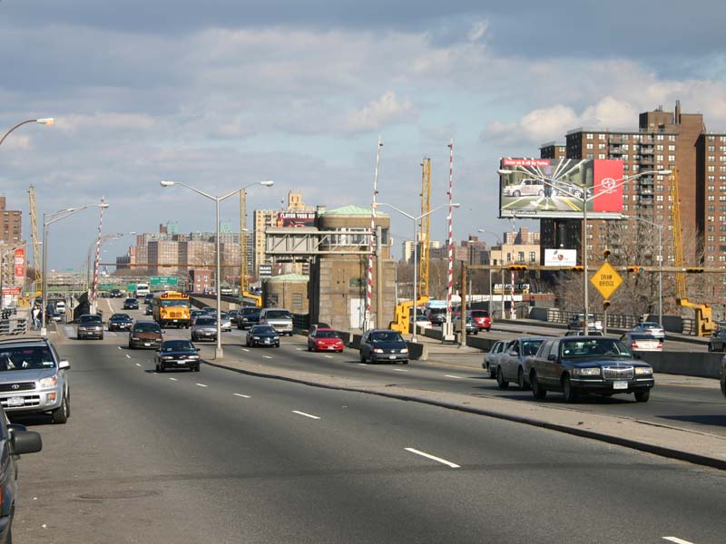 Eastern Boulevard Bridge