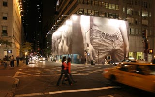 Fifth Avenue, Abercrombie & Fitch