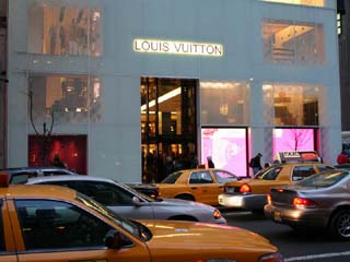 Fifth Avenue, Louis Vuitton