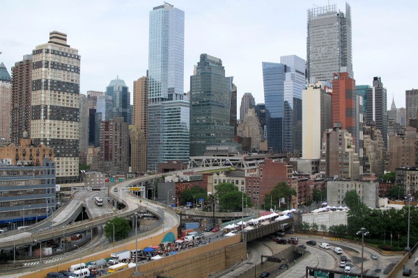 Orion condo on Manhattan skyline